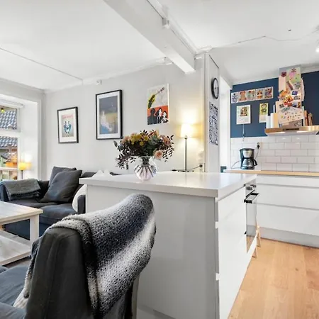 Dinbnb Homes I Family Friendly In Historical Sandviken Appartement