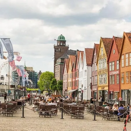 Dinbnb Homes I Family Friendly In Historical Sandviken Appartement