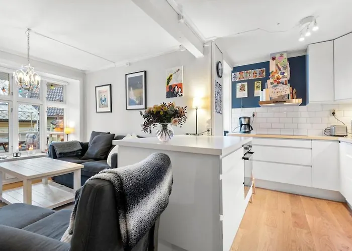 Dinbnb Homes I Family Friendly In Historical Sandviken Lägenhet